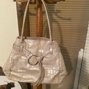 Elegant Cream Crocodile-Embossed Handbag